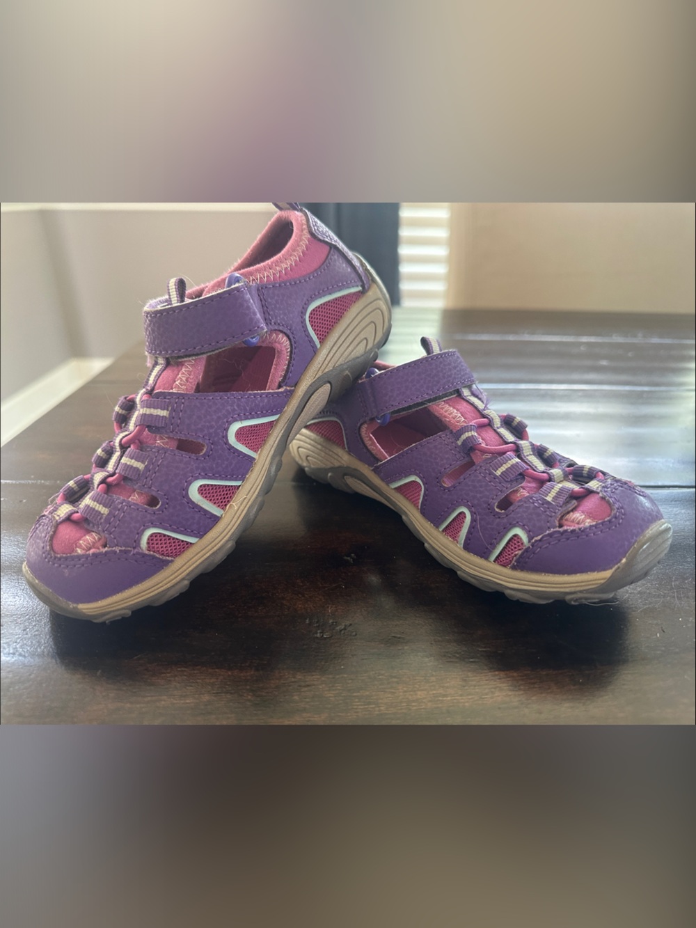 Merrell Size 12 Purple and Pink Closed-Toe Sandals
